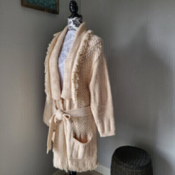 ESQUALO Fringe Knit Cardigan Sweater NWT Women's Sz Lrg - Picture 2 of 14